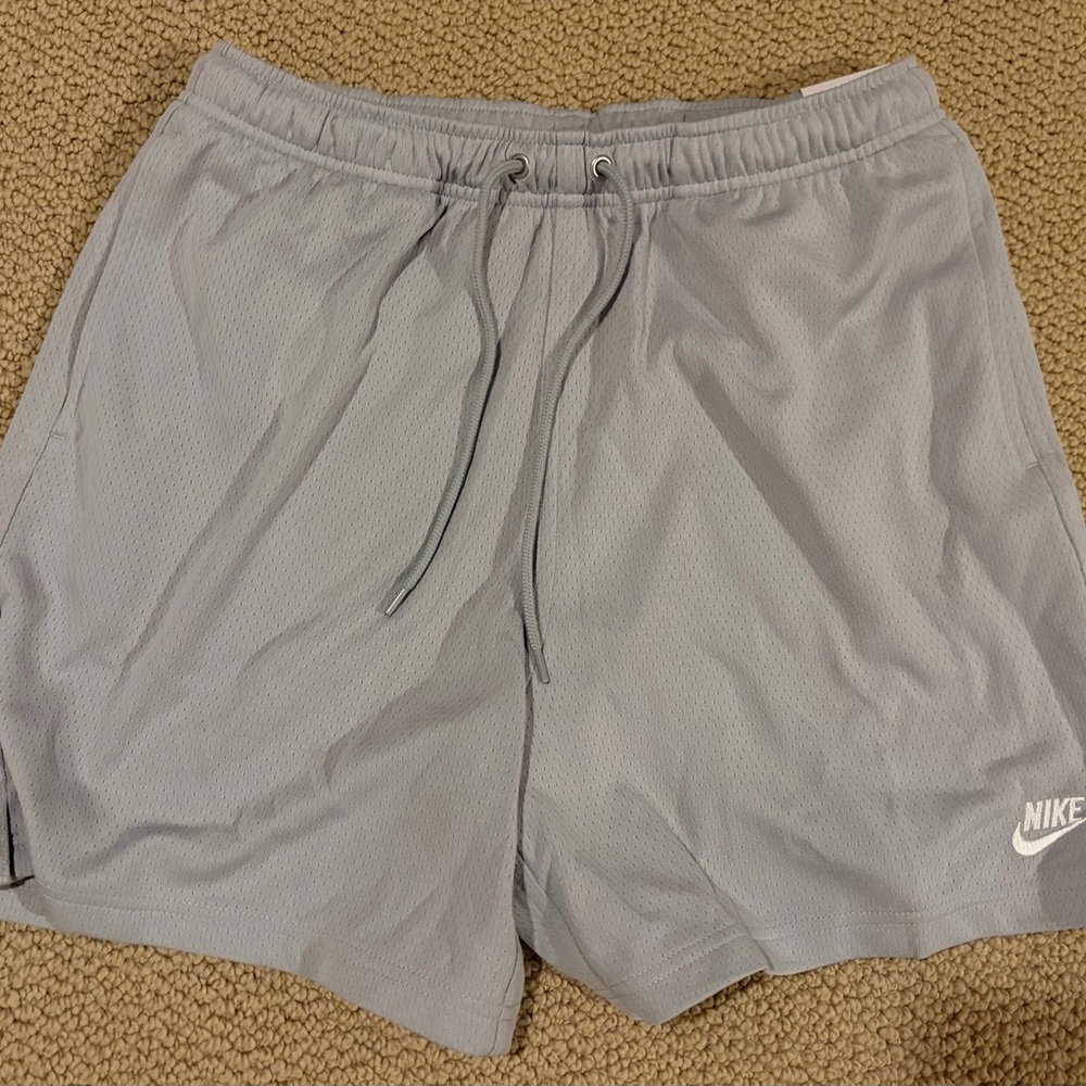 Nike Men's Club Mesh Futura Flow Shorts